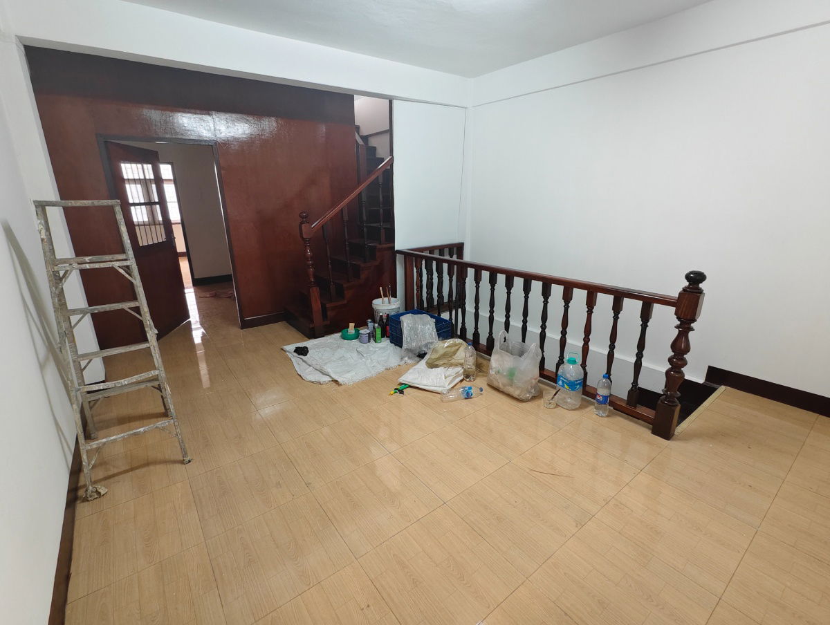 รูป White&Brown House 4 นอน 3 น้ำให้เช่า CBD ย่านสาทร ถนนนราธิวาสราชนครินทร์ ถนนสาธุประดิษฐ์ BTS ช่องนนทรี  - รูปที่ 12/18