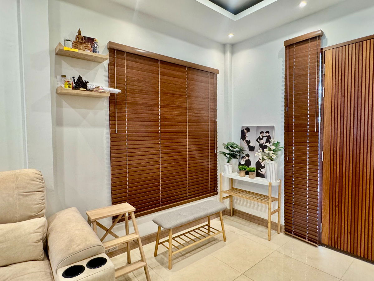 picture H2502 Fully Furnished Single-Detached House for Sale in Ladprao-Wang Hin Area – With Tenant - 4/15