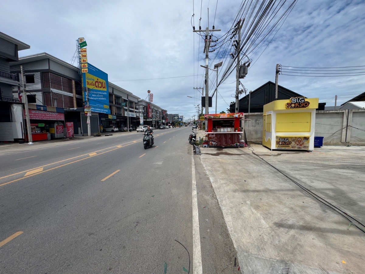 picture Commercial building for rent, 2 units, Soi Wan Phanthai, near Phonchai Market, beautiful, cheap, good location. Interested, add Line @841qqlnr - 16/16