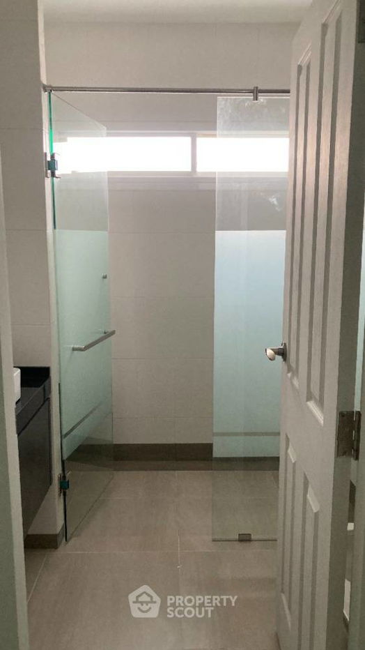 picture 4-BR House in Saphan Sung (ID 1111849) - 36/70