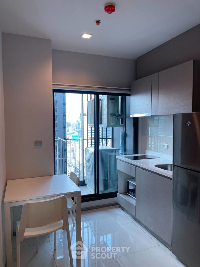 รูป คอนโด 1-ห้องนอน ที่ ไลฟ์ อโศก - พระราม 9 ใกล้ MRT พระราม 9 (ID 1543723) - รูปที่ 4/6