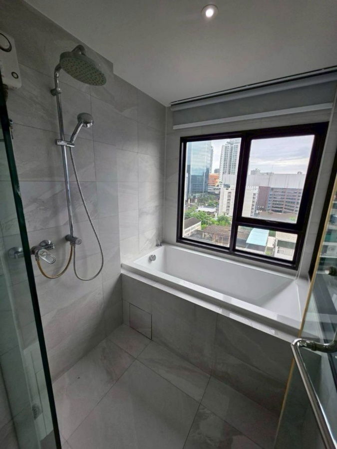 picture PFD-05504 Condo for Rent:  RHYTHM EKKAMAI  Schedule a viewing ■ Line: @propertyfinder		 - 15/16