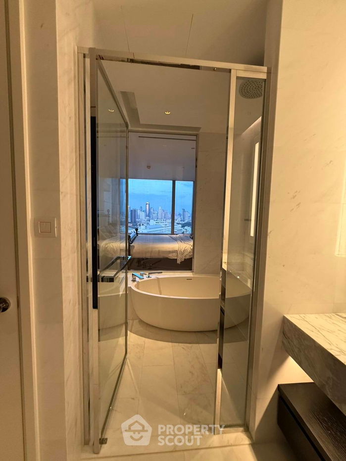 picture 2-BR Condo at Four Seasons Private Residences Bangkok near BTS Saphan Taksin (ID 2042720) - 10/15