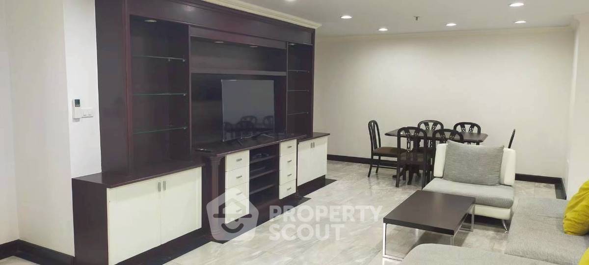 รูป คอนโด 2-ห้องนอน ที่ บ้านสวนเพชร คอนโดมิเนียม ใกล้ BTS พร้อมพงษ์ (ID 2281585) - รูปที่ 1/20
