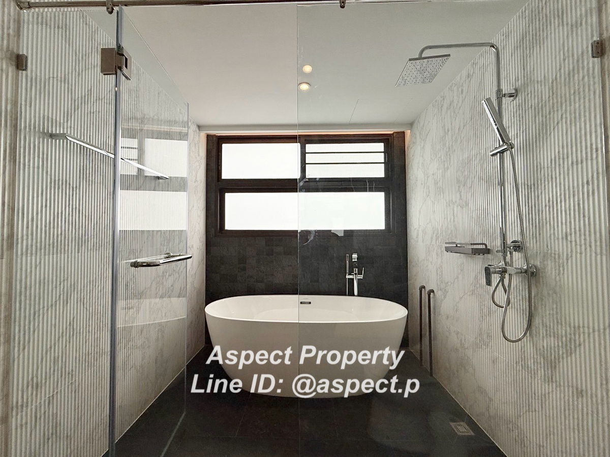 picture Condo for rent, 3 bedrooms, 157 sq m., next to the sea, newly renovated - 15/35