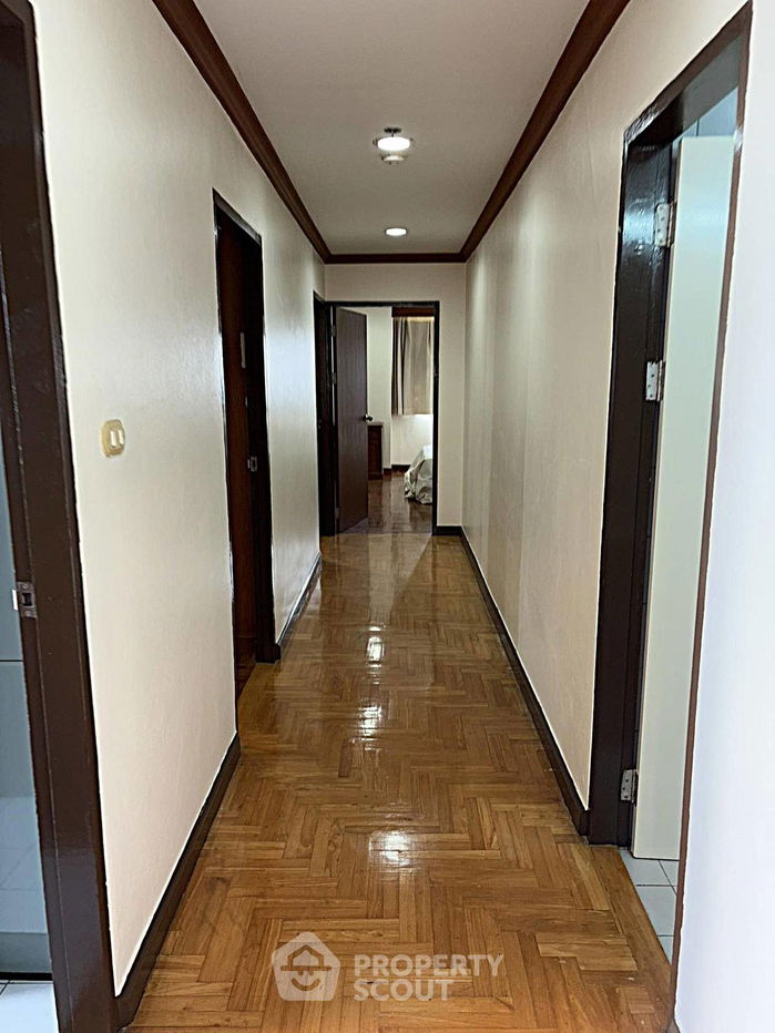 picture 3-BR Condo at Top View Tower Condominium near BTS Thong Lor (ID 2100842) - 15/19