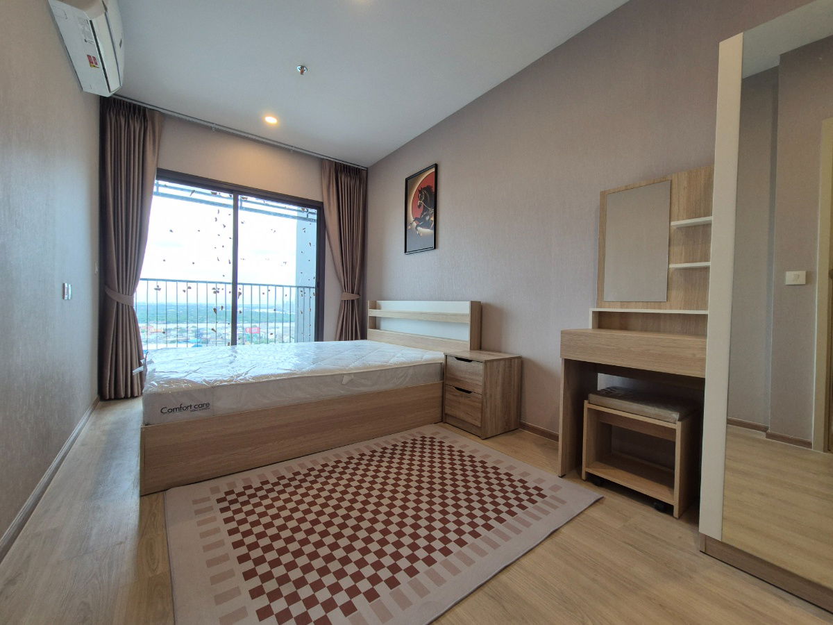 picture New unit available for rent 1 bedplus 38sqm highfloor river view  - 10/16