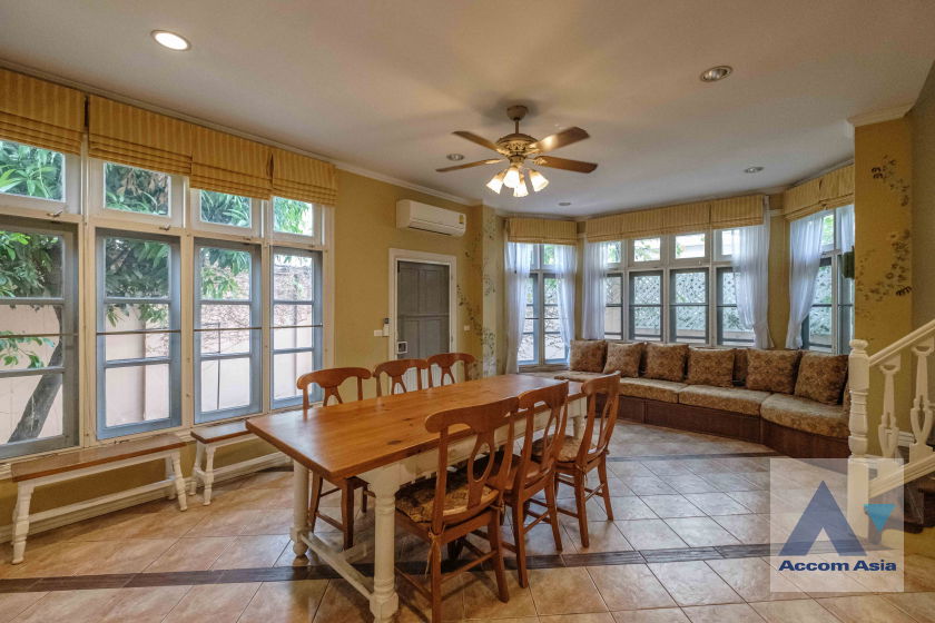 picture 🔼🔽 AccomA 📩  4 BR Townhouse @Fantasia Villa 2 (AA21035) - 3/20