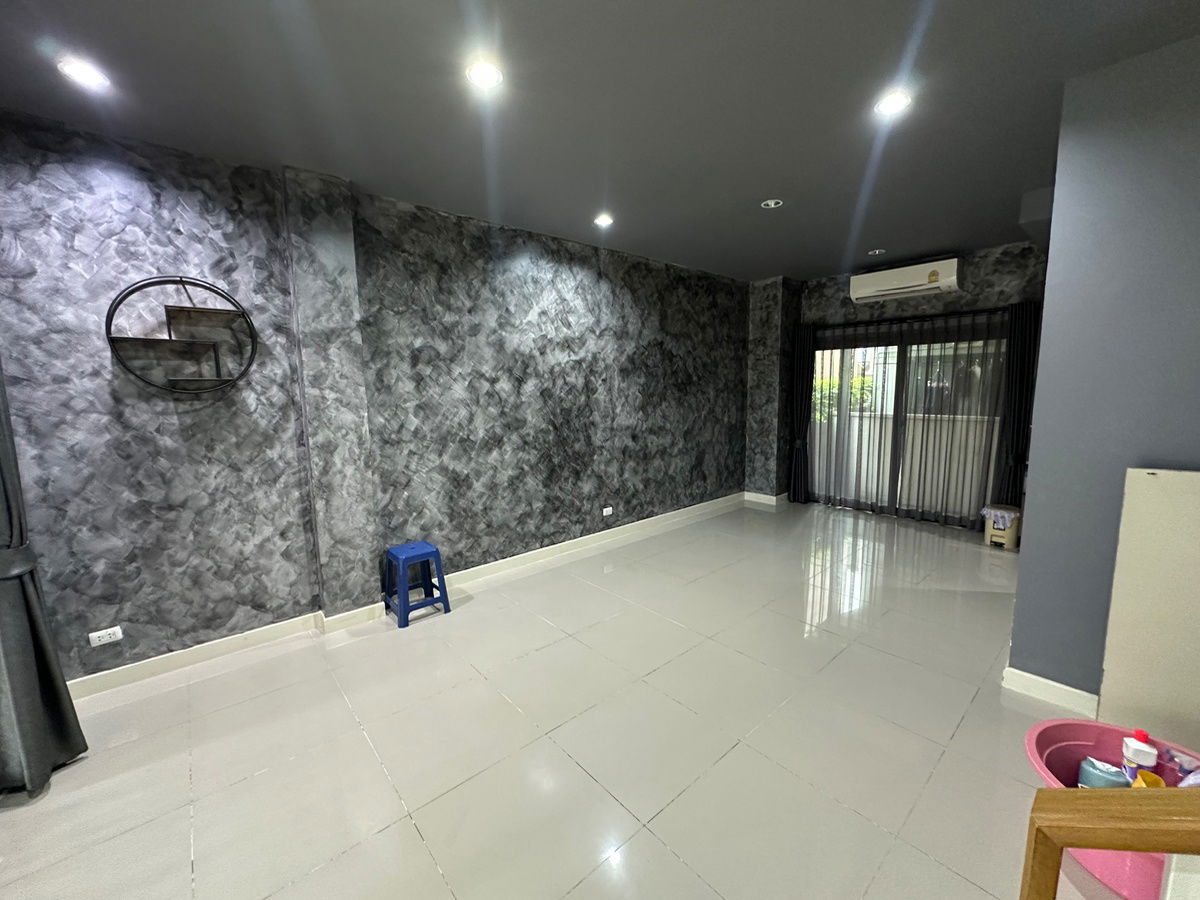 รูป ขายทาวน์โฮม บ้านกลางเมืองสาทรสุขสวัสดิ์ 39 - รูปที่ 9/26