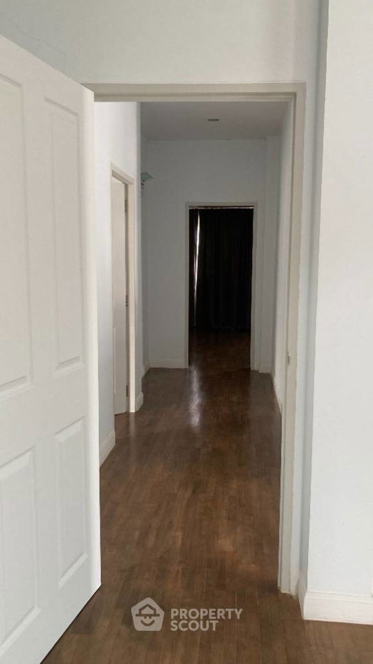 picture 4-BR House in Saphan Sung (ID 1111849) - 46/70