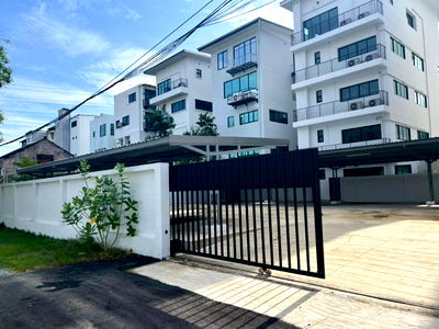 เช่าสำนักงาน เขตสวนหลวง : ให้ เช่า ออฟฟิศ M1277 Standalone Office Building in Pattanakarn 31-1 520 ตรม 170 ตรว