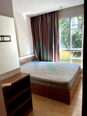 Condos for sale MRT Huai Khwang : For Sell Condo EMERALD RESIDENCE RATCHADA Building C, Floor 2,1 bed room, Room size 30 sqm