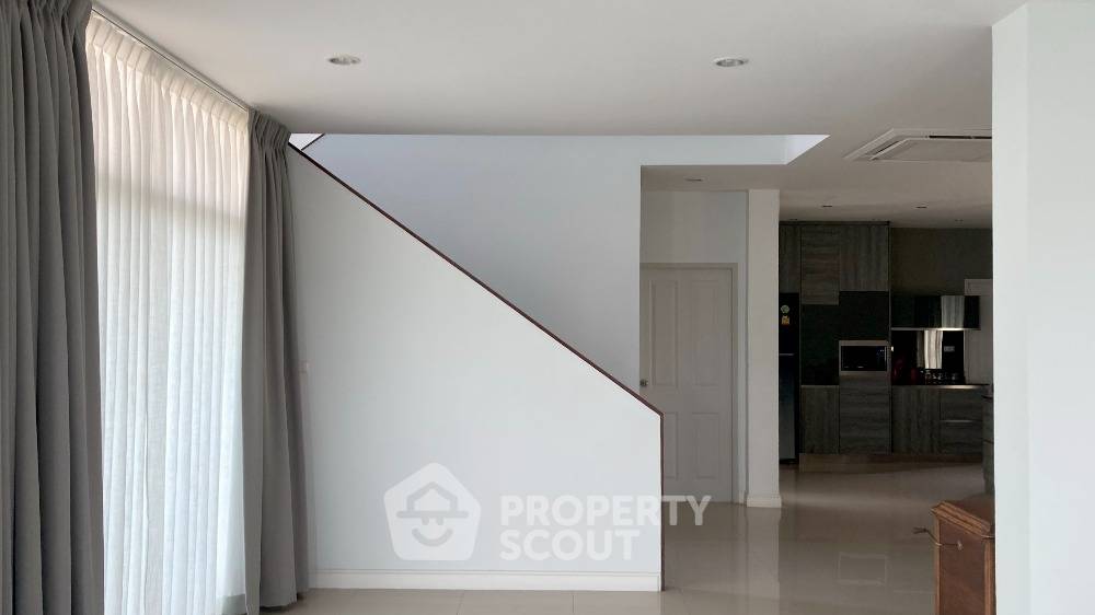 picture 4-BR House in Saphan Sung (ID 1111849) - 21/70