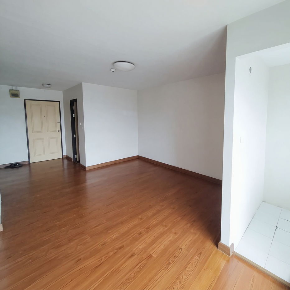 รูป ขายถูกด่วน B condo บางนา-ตราด 39 - รูปที่ 4/42