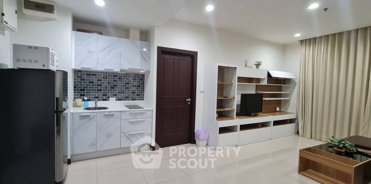 picture 1-BR Condo at The Prime11 Sukhumvit Condominium near BTS Nana (ID 187816) - 3/8