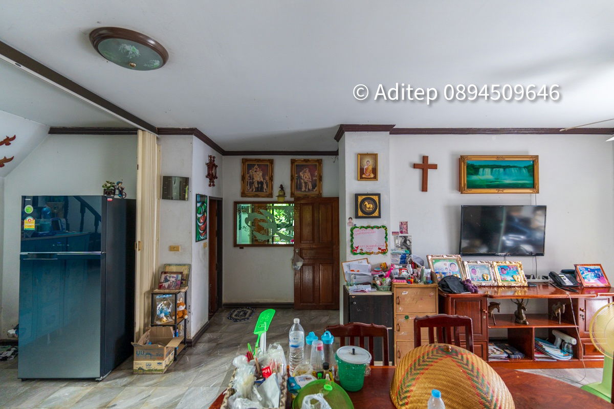 รูป ขาย บ้านเดี่ยว 120 ตรว. หมู่บ้าน นครินทร์ การ์เด้น ร่มเกล้า 19/1 พร้อมอาคารสำนักงาน  เหมาะทั้งในการเป็น Home Office และอยู่อาศัย - รูปที่ 11/27