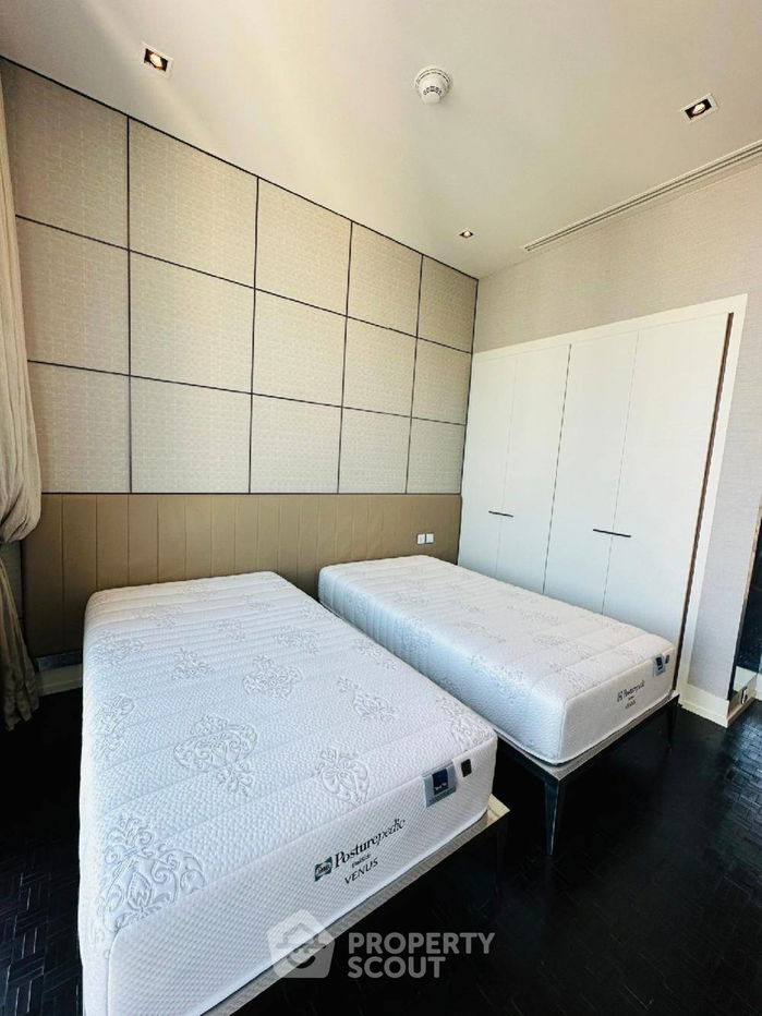 picture 2-BR Condo at Four Seasons Private Residences Bangkok near BTS Saphan Taksin (ID 1291469) - 17/20