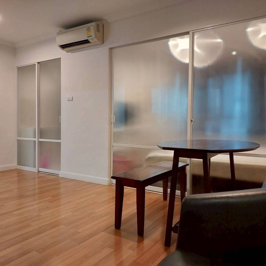 picture Lumpini Place Rama 9 for rent  Near MRT Rama 9 - 3/16