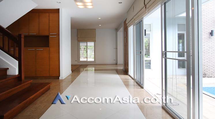 picture 🔼🔽 AccomA 📩 Pet friendly 4 BR House @Privacy and Peaceful (1815488) - 9/15