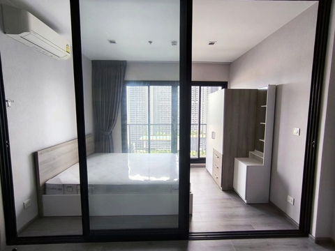 ให้เช่าคอนโด The Politan Rive  วิวสวย พร้อมอยู่ เฟอร์ครบ อย่าช้าโทรเลย