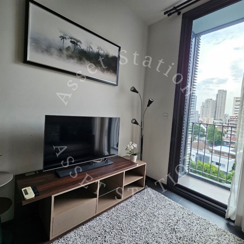 picture 🚈 Condo in the heart of Asoke, Edge Sukhumvit 23 – near BTS Asoke ⭐️ - 8/10