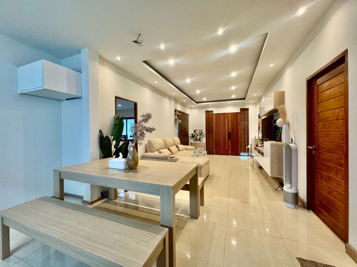 picture H2502 Fully Furnished Single-Detached House for Sale in Ladprao-Wang Hin Area – With Tenant - 6/15