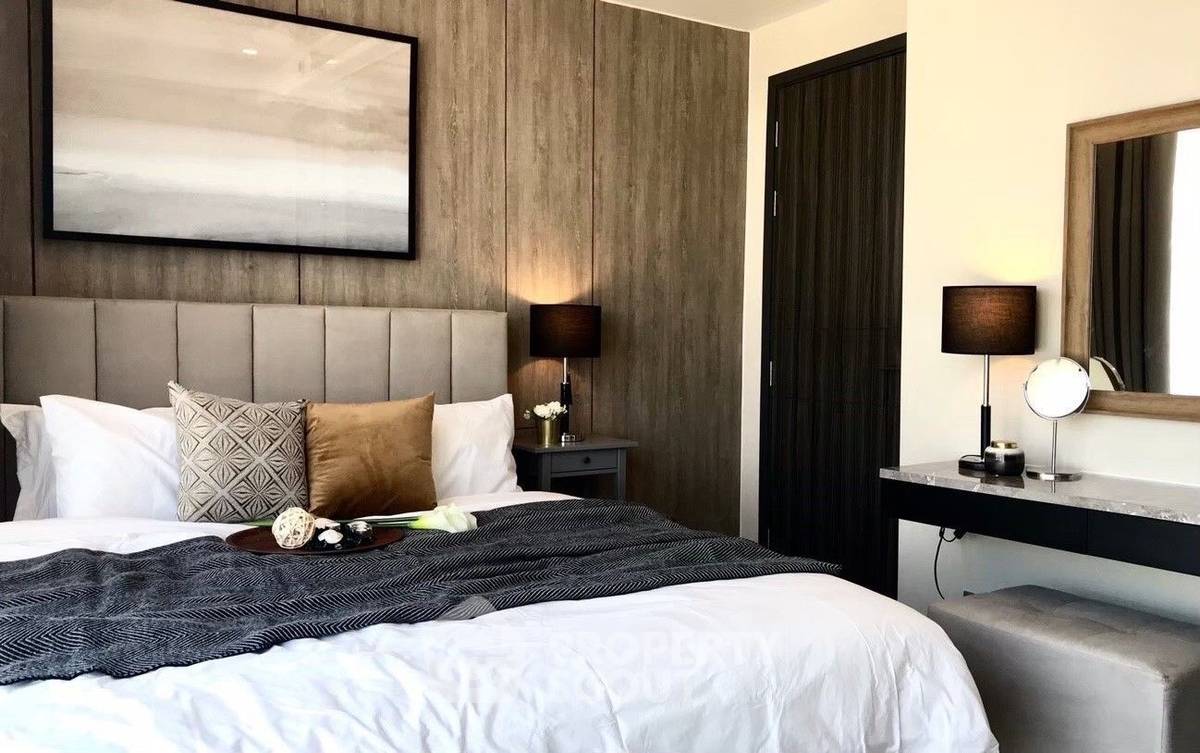 picture 2-BR Condo at Ashton Asoke near MRT Sukhumvit (ID 1528203) - 8/16