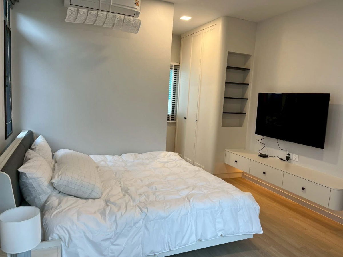 รูป  ❖ Special Price ❖ บ้านเดี่ยว 2 ชั้น | ขนาดที่ดิน 109.00 ตร.ว. พื้นที่ใช้สอย 203.00 ตร.ม. | 4 ห้องนอน 4 ห้องน้ำ 3 ที่จอดรถ | ใกล้ โลตัส พระราม 2 - รูปที่ 5/13