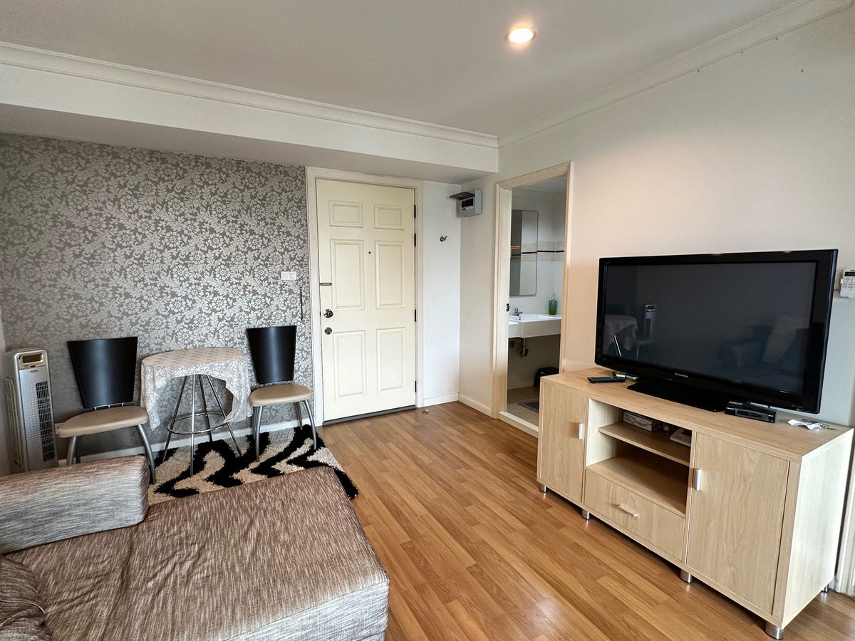 picture For rent studio room 23 floor 30 sqm 9000 baht - 4/8