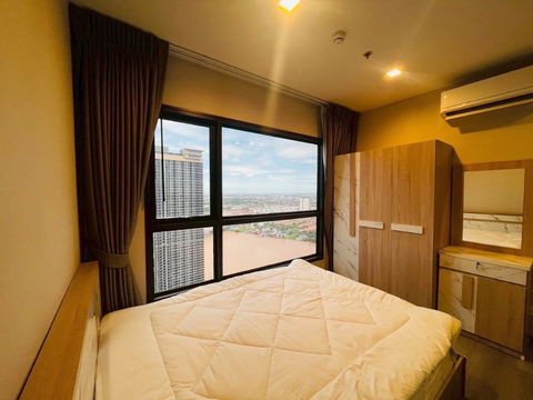Forrent  The Politan Aqua Condominium 