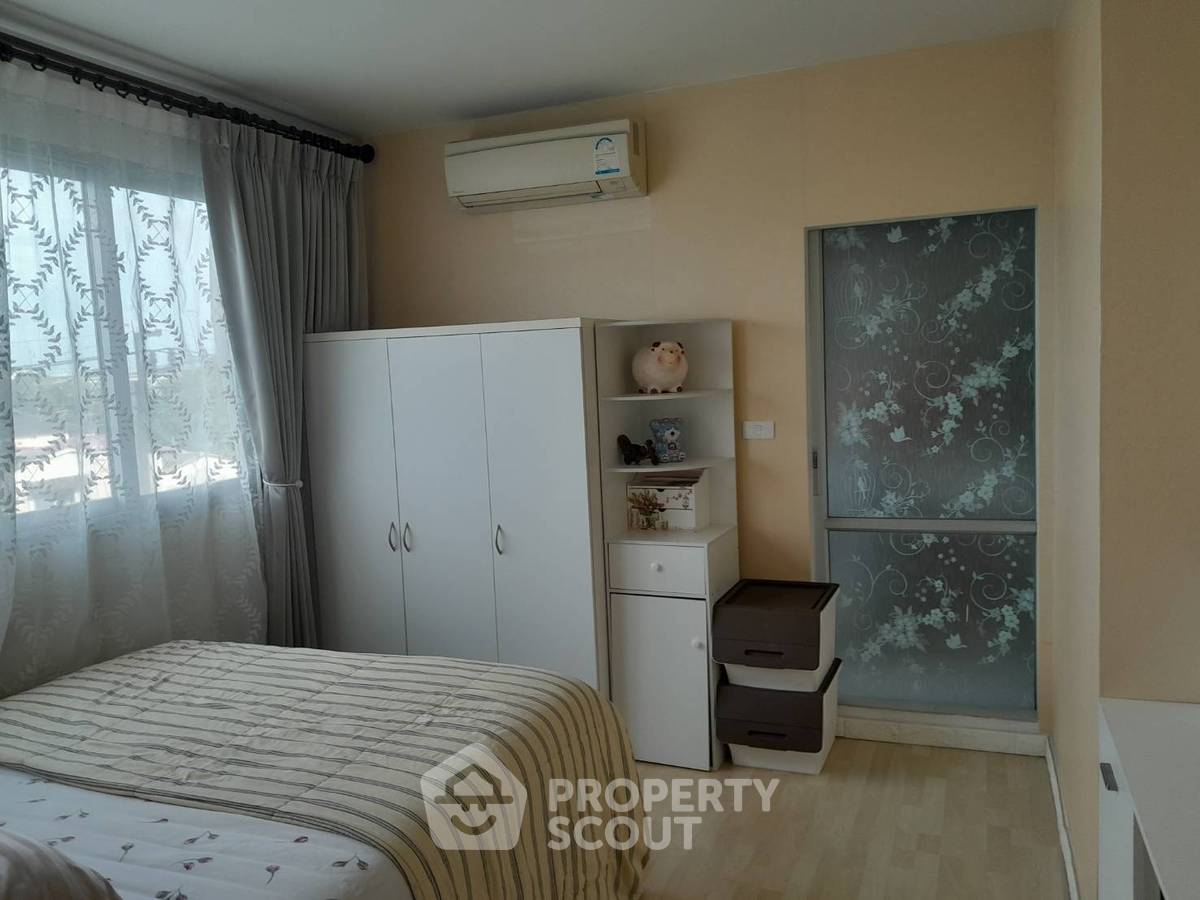 รูป คอนโด 2-ห้องนอน ที่ ดีคอนโด รามอินทรา ใน ท่าแร้ง (ID 1034211) - รูปที่ 6/11