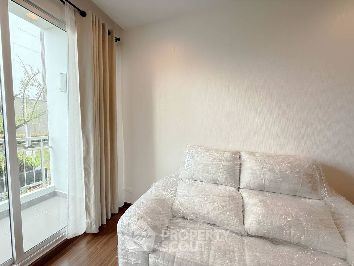 picture 1-BR Condo at Supalai Lite Sathorn-Charoenrat in Bang Khlo (ID 1814775) - 5/15