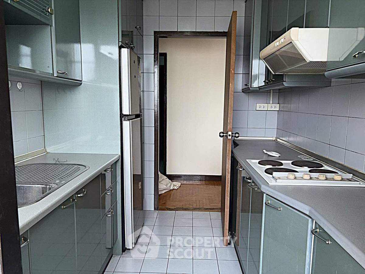 picture 3-BR Condo at Top View Tower Condominium near BTS Thong Lor (ID 2100842) - 7/19