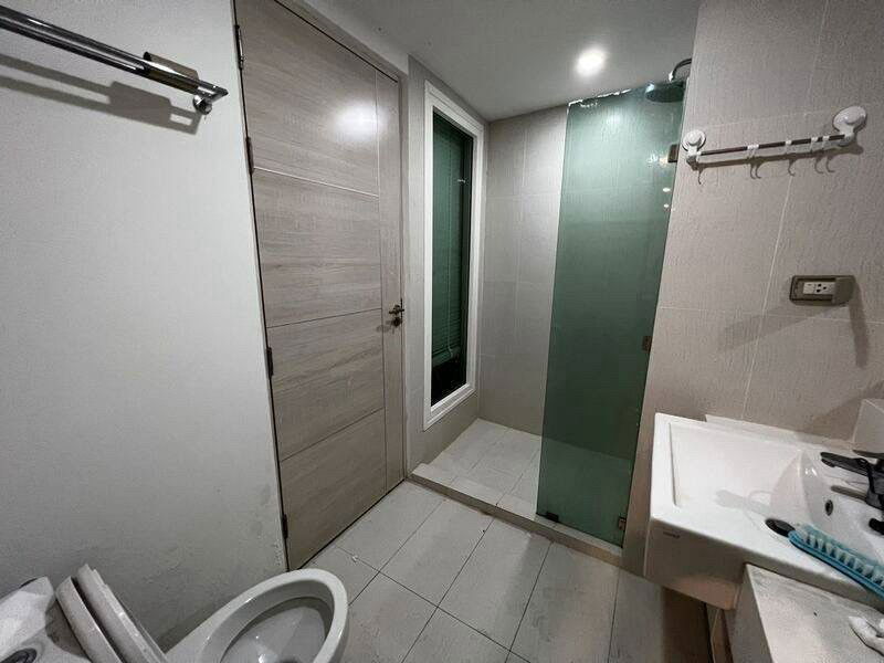picture For Rent Seven Seas 1 2 Bedroom 2 Bathroom - 6/11