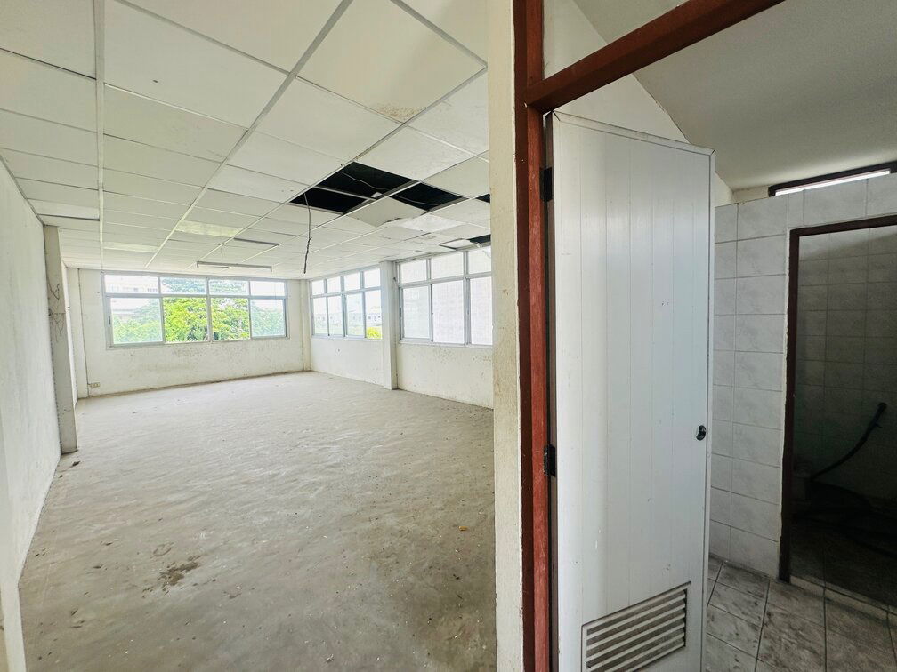 รูป ขายโรงงานพร้อมสำนักงาน 3 ชั้น เนื้อที่ 2-3-82 ไร่ ตำบลอ้อมน้อย อ. กระทุ่มแบน จ. สมุทรสาคร - รูปที่ 8/42