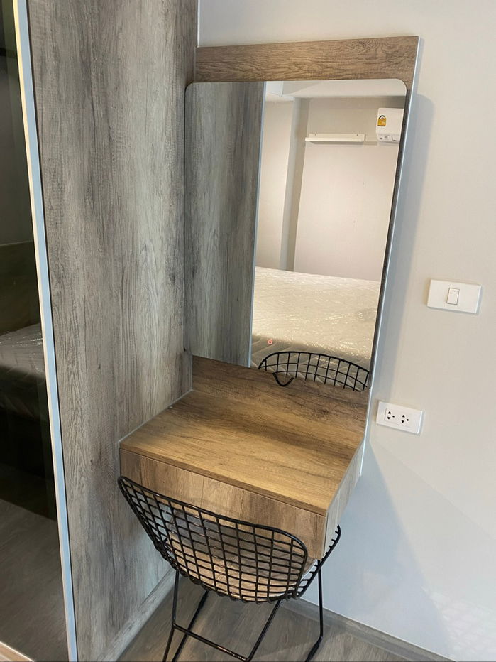 picture Ken Attitude Rattanathibet Condo, duplex-loft, riverside riverview, next to the BTS, close to many amenities. - 8/15