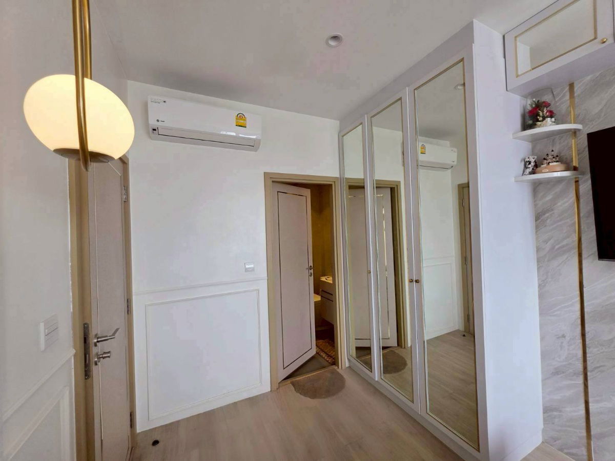picture Condo for rent Maru Ladprao 15 (Pet Friendly) Monthly 25,000 thb. - 9/11