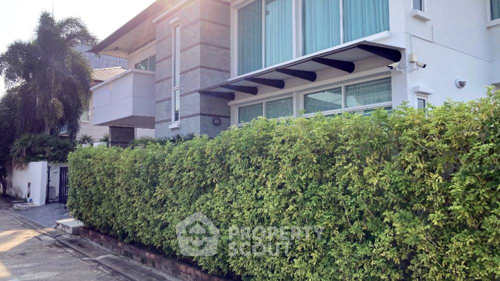 picture 4-BR House in Saphan Sung (ID 1111849) - 3/70