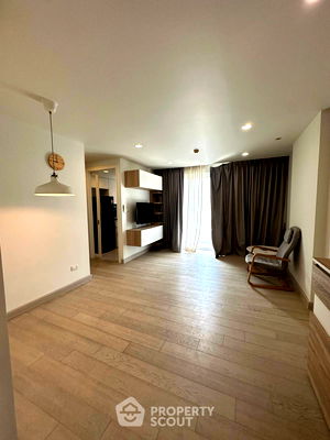 ขายคอนโด : คอนโด 2-ห้องนอน ที่ เดอะ แบงค็อค สาทร-ตากสิน คอนโดมิเนียม ใกล้ BTS กรุงธนบุรี (ID 1945184)