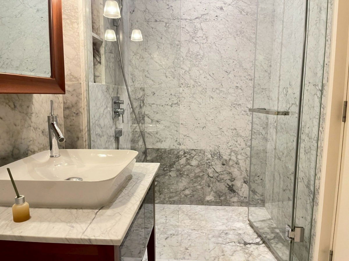 picture PFD-05509 Condo for Sale :   KHUN by YOO inspired by Starck  Schedule a viewing ■ Line: @propertyfinder	 - 9/10