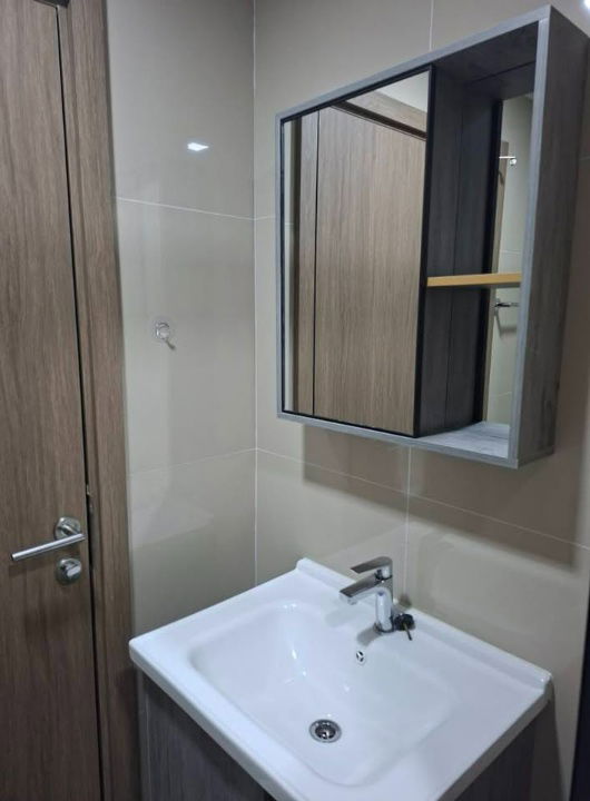 picture PFD-05511	Condo for Rent:   The Muve Bangna  Schedule a viewing ■ Line: @propertyfinder	 - 8/10