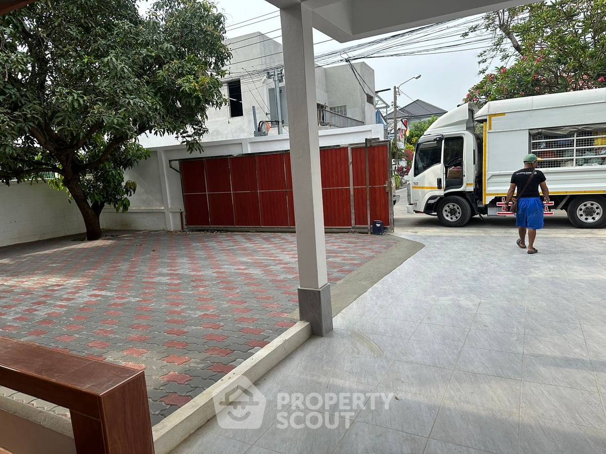 รูป บ้าน 4-ห้องนอน ใน บางจาก (ID 1487898) - รูปที่ 6/10