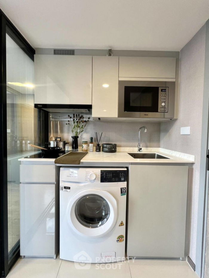 picture 2-BR Condo at SOHO Bangkok Ratchada near MRT Huai Khwang (ID 2017651) - 5/14