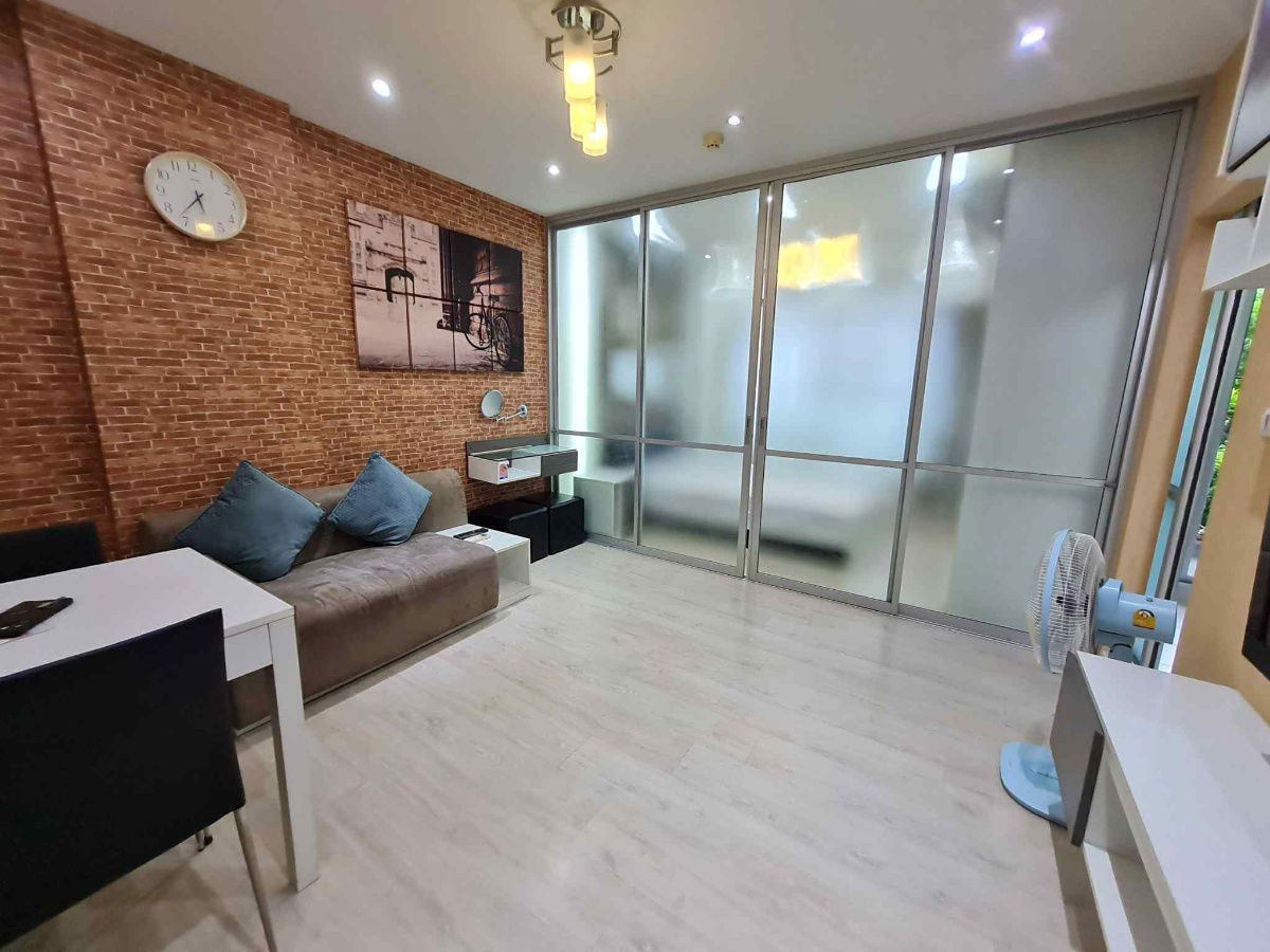 รูป ✅ให้เช่า ดีคอนโดซายน์ ชั้น1 ห้องสวย วิวสวน 9,500บาท ☎️064-792-4426(เบญ) - รูปที่ 14/18