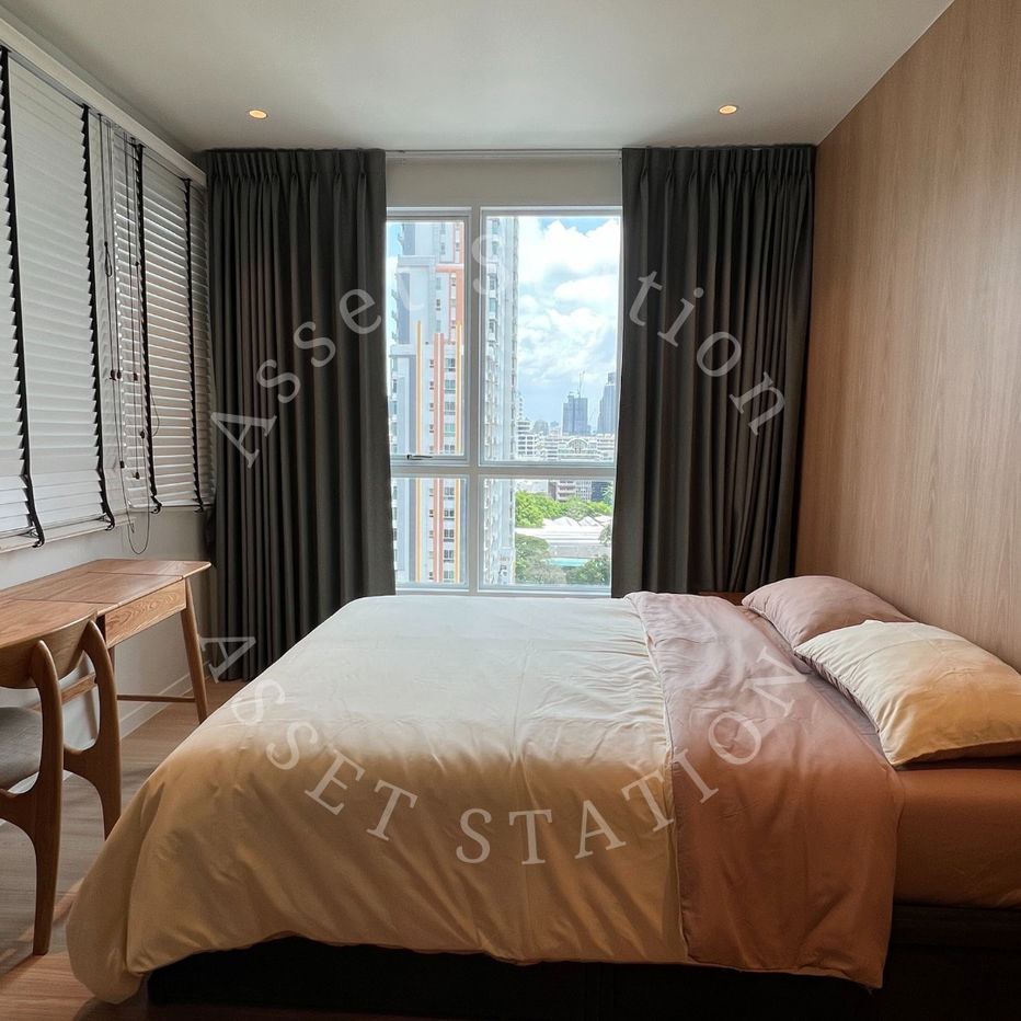 picture 🚈 Luxury Condo Life @ Sathorn 10 – Prime location near BTS Saint Louis ⭐️ - 1/8