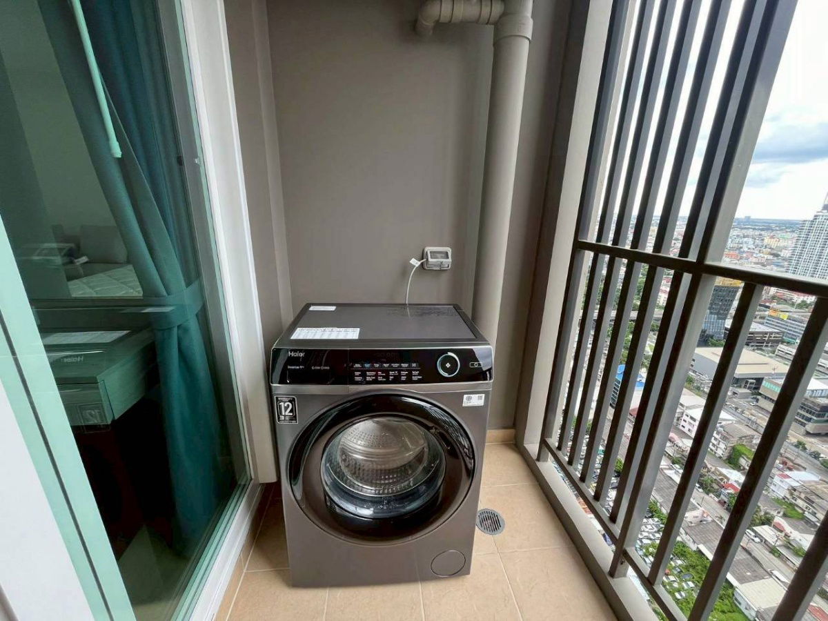 picture Condo for Rent:  Supalai Veranda Ramkhamhaeng  Schedule a viewing ■ Line: @propertybkk1	 - 8/9