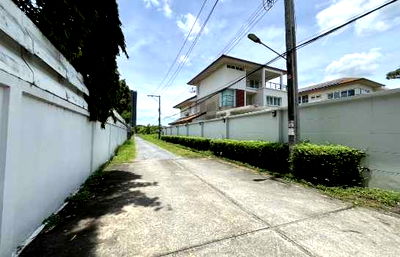 ที่ดิน นนทบุรี : ขาย ที่ดิน ม. สหกรณ์การบินไทย 346 ตรว แจ้งวัฒนะ-ปากเกร็ด 43 เข้าซอยเพียง 350 ม. ใกล้ สถานี เมืองทองธานี