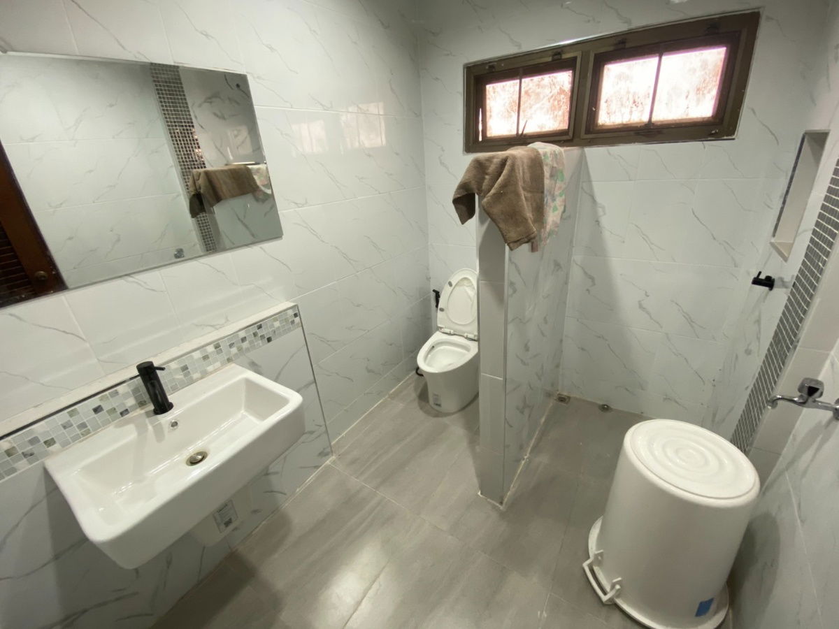 รูป ขายบ้าน 2 ชั้น หลังใหญ่พื้นที่กว้าง เมืองอุดรธานี  (H2SS-316) - รูปที่ 10/18