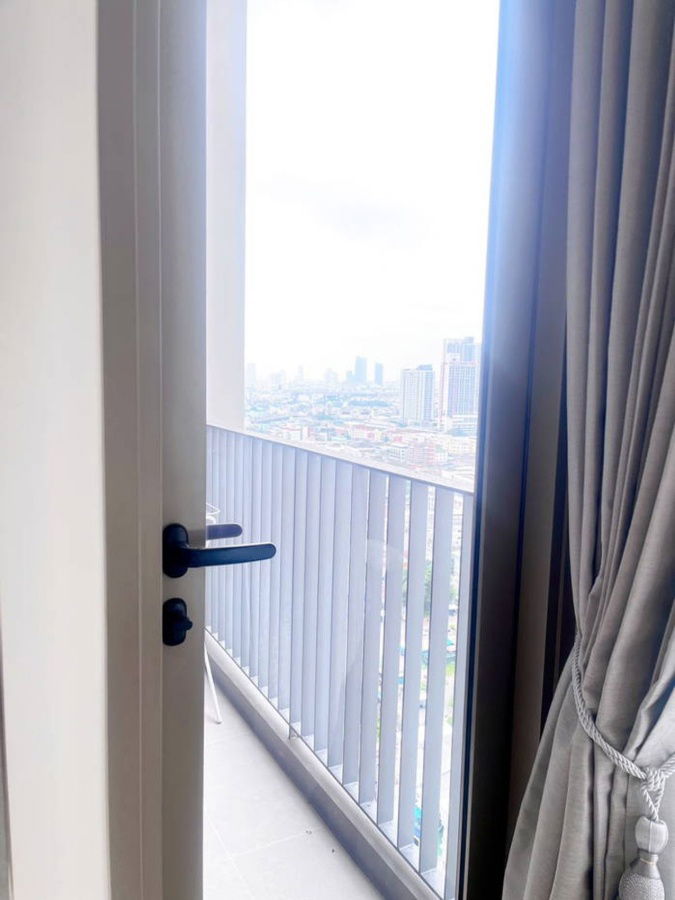 picture WS2761 [For rent] Rhythm Charoenkrung Pavillion 📌 BTS Saphan Taksin 💰 Rent 32,500 baht/month - 12/13
