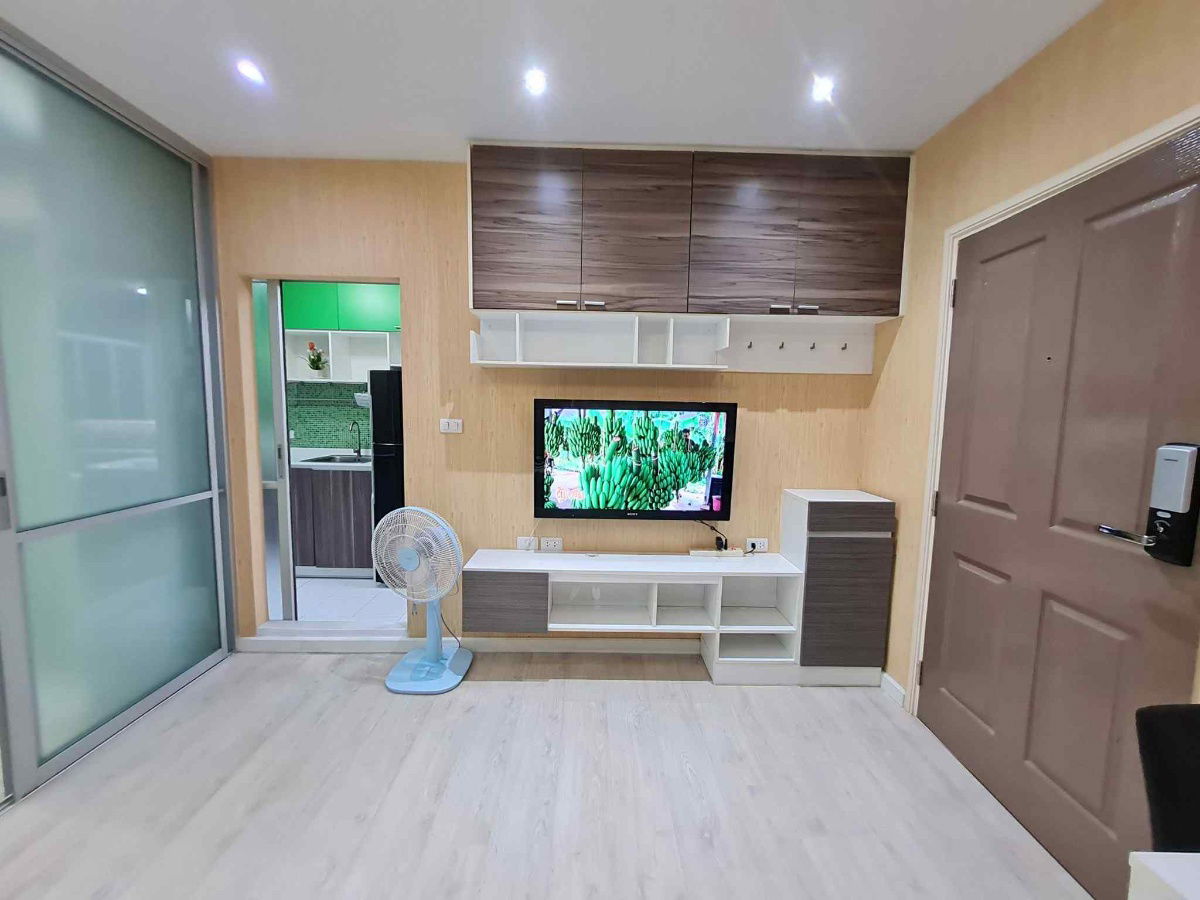 รูป ✅ให้เช่า ดีคอนโดซายน์ ชั้น1 ห้องสวย วิวสวน 9,500บาท ☎️064-792-4426(เบญ) - รูปที่ 13/18